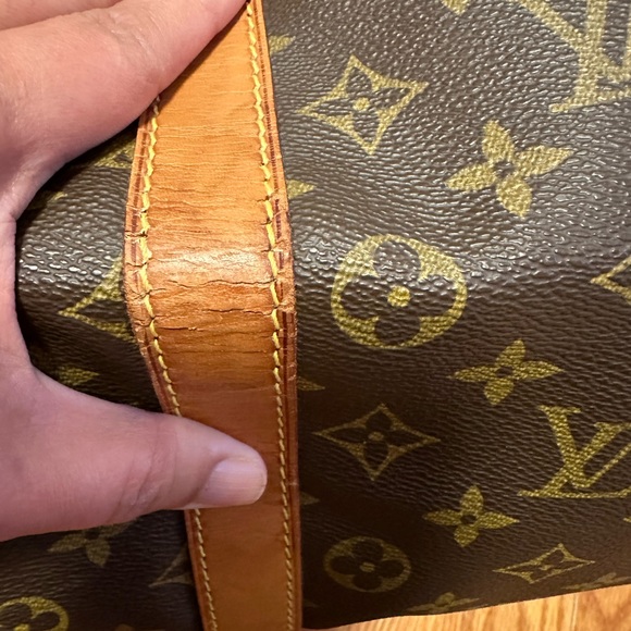 Authentic Louis Vuitton Keepall 55 Bag - Picture 12 of 16